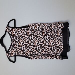 H&M size 8 Workplace Siren Mobwife animal print sleeveless layered top